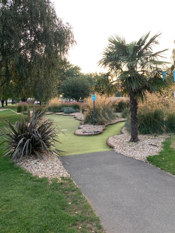 Holiday Home Breaks At Tattershall Lakes Coningsby Extérieur photo