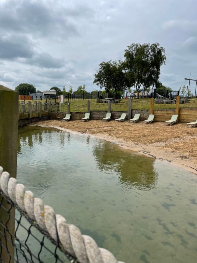 Holiday Home Breaks At Tattershall Lakes Coningsby Extérieur photo